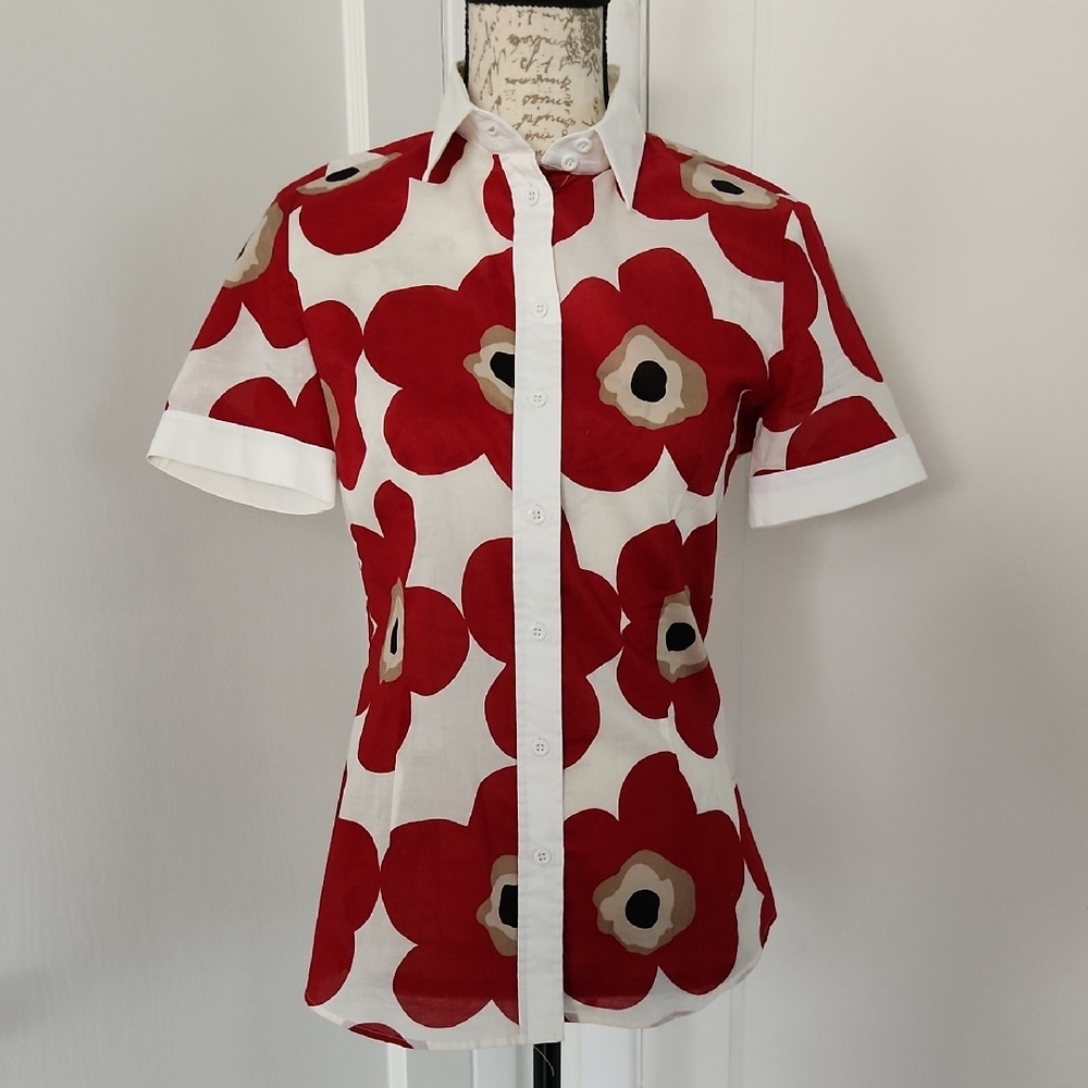 Dolce & Gabbana Red and White Cuffed Sleeve Button Down Shirt Size 42, 6US